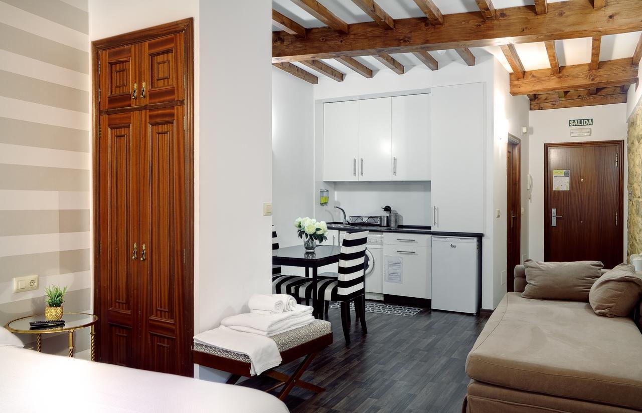 Inicia Casas Reales Apartment Santiago de Compostela Exterior photo